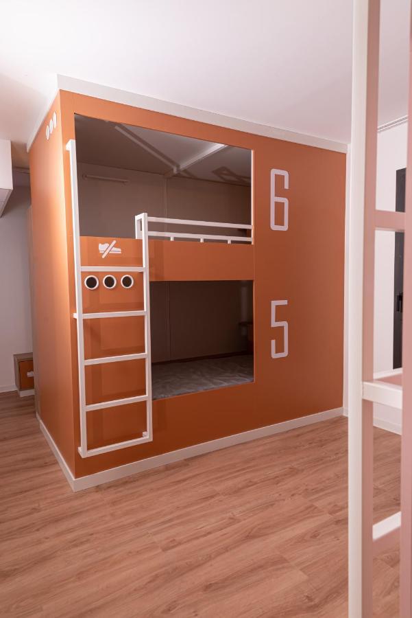 Hostel Le Hueb تولون المظهر الخارجي الصورة